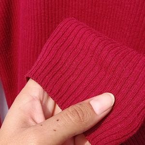 Ribbed Wine Red Pullover Sweatshirt