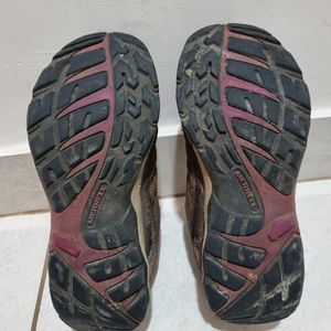 Premium Hiking Shoes - Merrell Brand