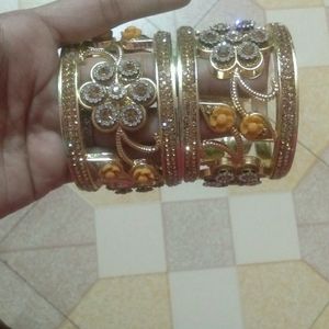 2 Set Of Bangles Is So Beautiful