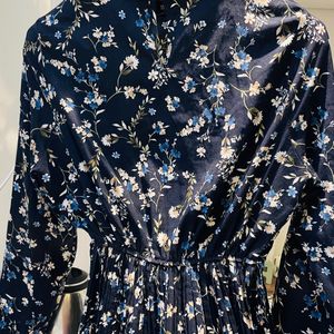 L | Floral Navy Blue Midi Dress