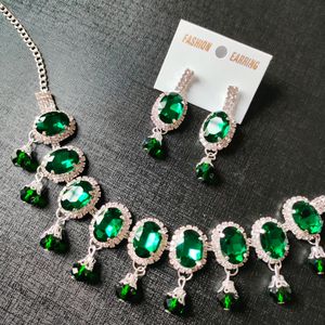 Emerald Crystal Necklace With Earings