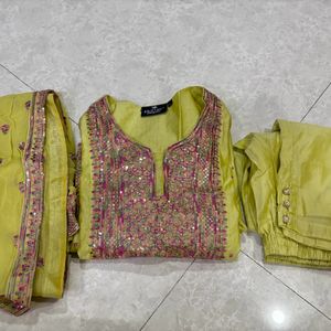 Women’s Festive Embroidered Kurtaset