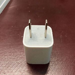 Apple Original Charger(5w)