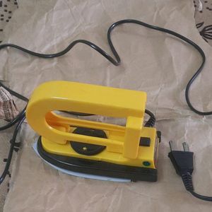 Portable Iron Travel Press