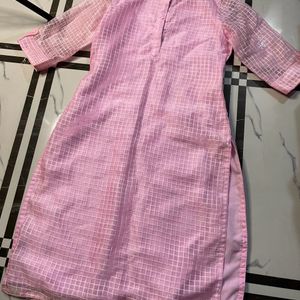 Women Cute Pink Kurta Nd Black Pant Wth Flat