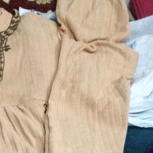 Woolen Kurta With Pent Plazoo & Shaal Readymade