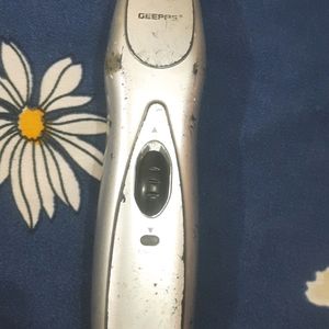 Shaving Machine WITH 8H CHARGE CAPACITY