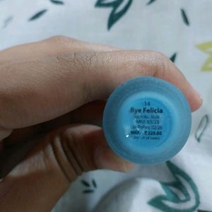 Myglamm Nailpaint Combo