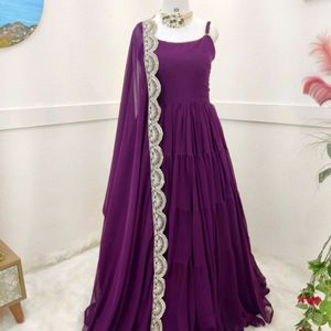 New Stayle Beautiful Gown Dress Ne