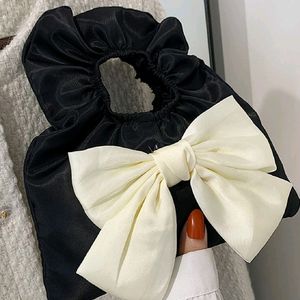 Bow Bags