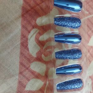 Royal Blue 💙 Artificial Nail Art