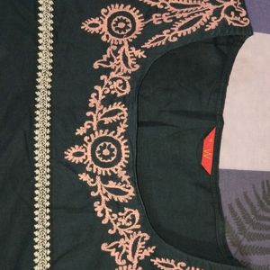 Pure Cotton Mid Length Black Designer Kurti