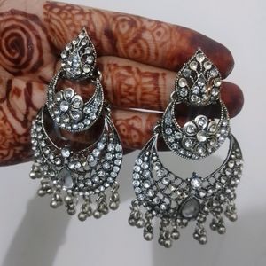 MAANGTIKKA EARRINGS SET