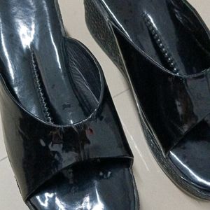 Black Sandal For Women