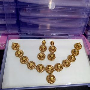 Price Drop-Necklace Set