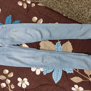 Blue Jeans With Affordable Price