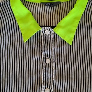 Black & White Stripes Top With Neon Collar