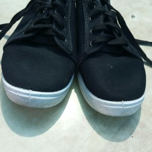 Women's Black Sports Shoes