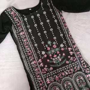 Black Kurti 🖤💜 😍🌼