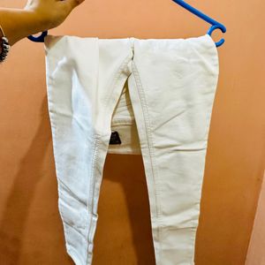 High Waist Jeans Unused ( Without Tag)