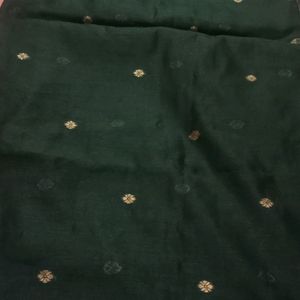 Beautiful Dupatta With LINE border And Flower Work