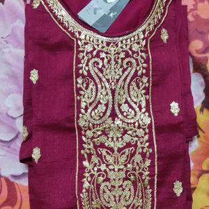 Combo Kundan Jhumka With Ensembled Kurti