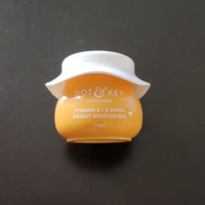 Dot & Key Moisturiser