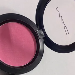 MAC PINK SWOON BLUSH