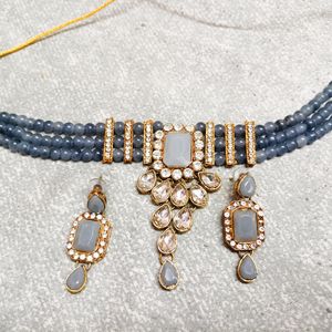 Choker Necklace Set