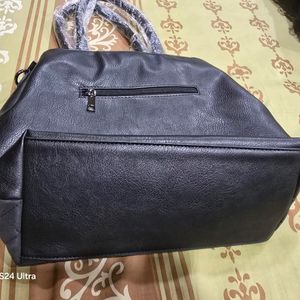 Brand New Bag With 3 Compartments Zipper On Back