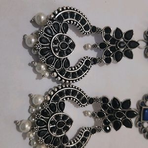 2 Heavy Dangler Feative Ethnic Earrings