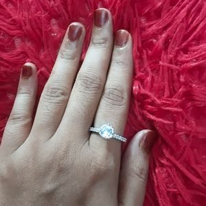 Sizzling Charming Diamond Ring 💍