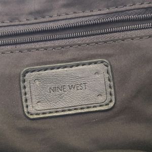 NINE WEST SHOULDER BAG/HAND BAG