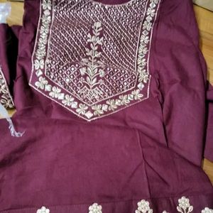 Embroidered Straight Kurti