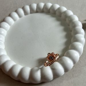 Rose gold ring