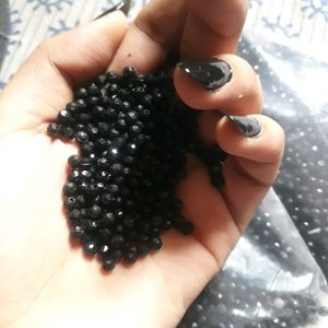 Black Plastic Crystal Small Beads