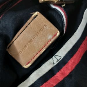 Original Tommy Hilfiger Bag Authentic Product