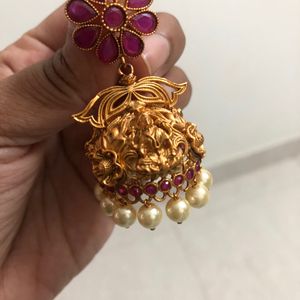 Traditional Ruby Jumka With Pearl