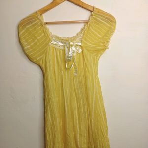 Butterfly Yellow Casual Top (Girl' s)