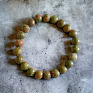 Unakyte Beaded Bracelet