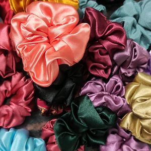 For 100 Scrunchies