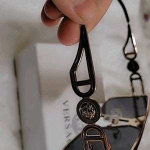 🆕️🔥Versace Sunglasses With Brand Box