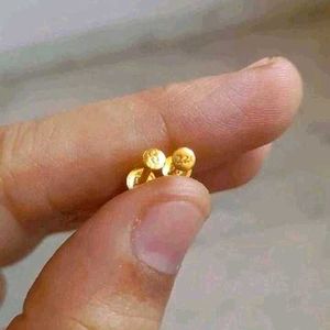 Gold 22crt Diamond Cut Studs