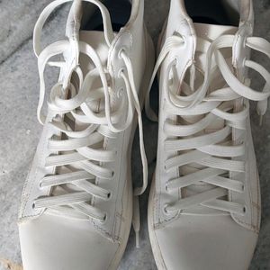 H&m High Top White Sneaker