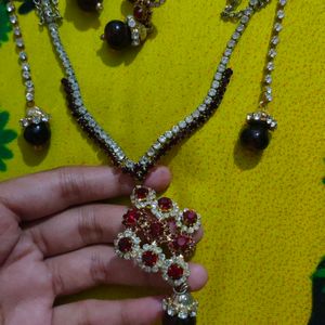 AD New Nacklace Set