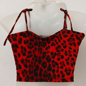 LEOPARD PRINT CROP TOP