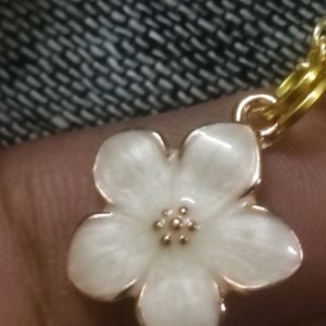 Flower Pendant Chain