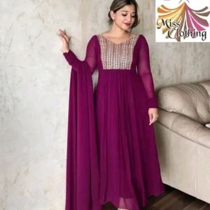 Enthic Wear Gown With Dupatta