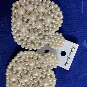 White Pearl Earings