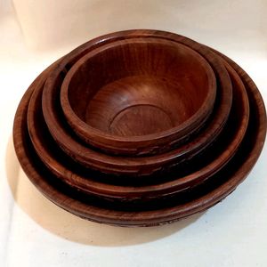 Wooden Bowlset